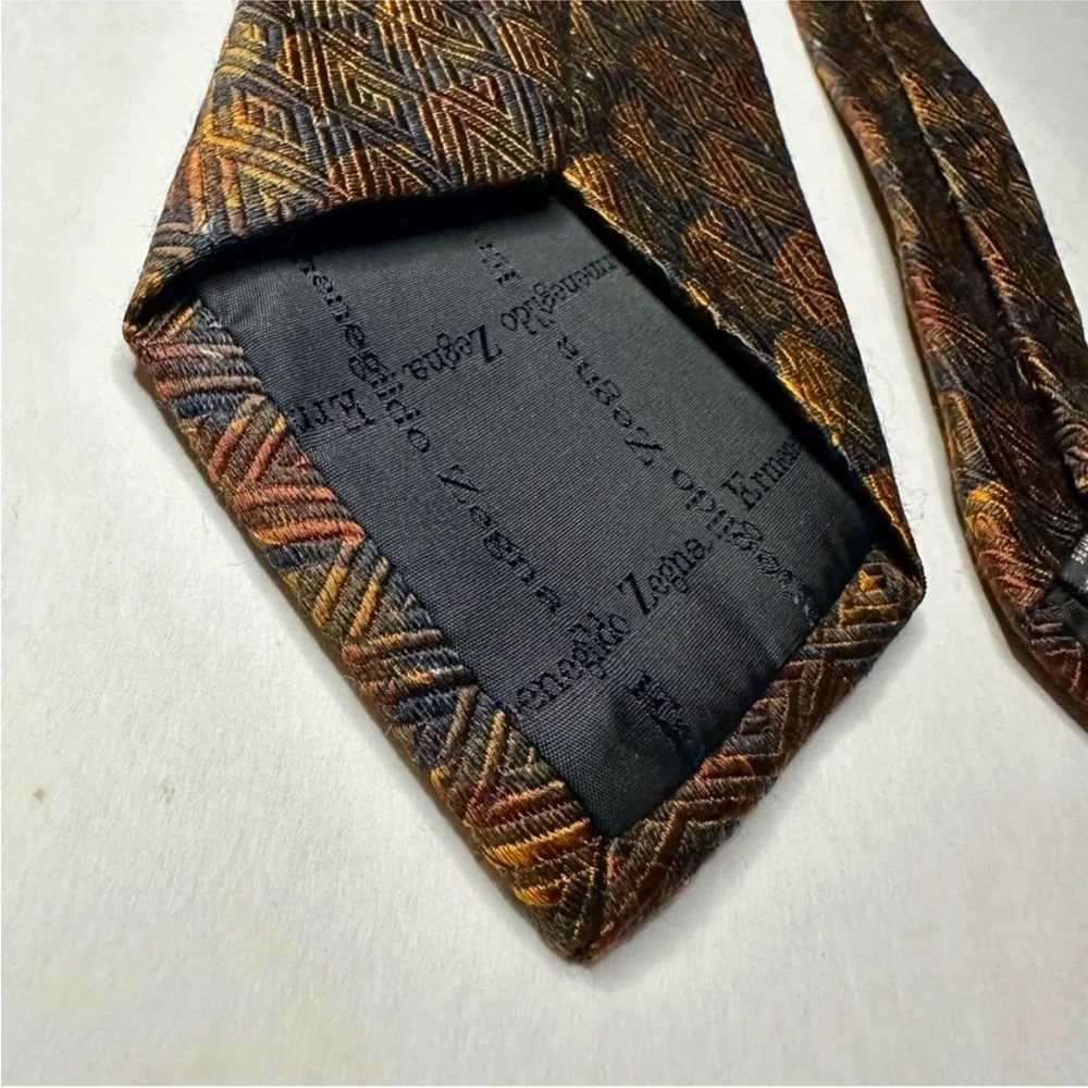 Silk & Wool ERMENEGILDO ZEGNA Heavy Organic Geometric Classic Tie, 4”